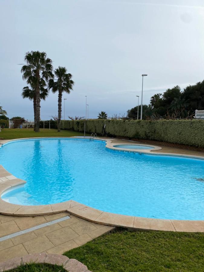 Apartamento Con Piscina En Una Preciosa Playa Alcoceber Bagian luar foto
