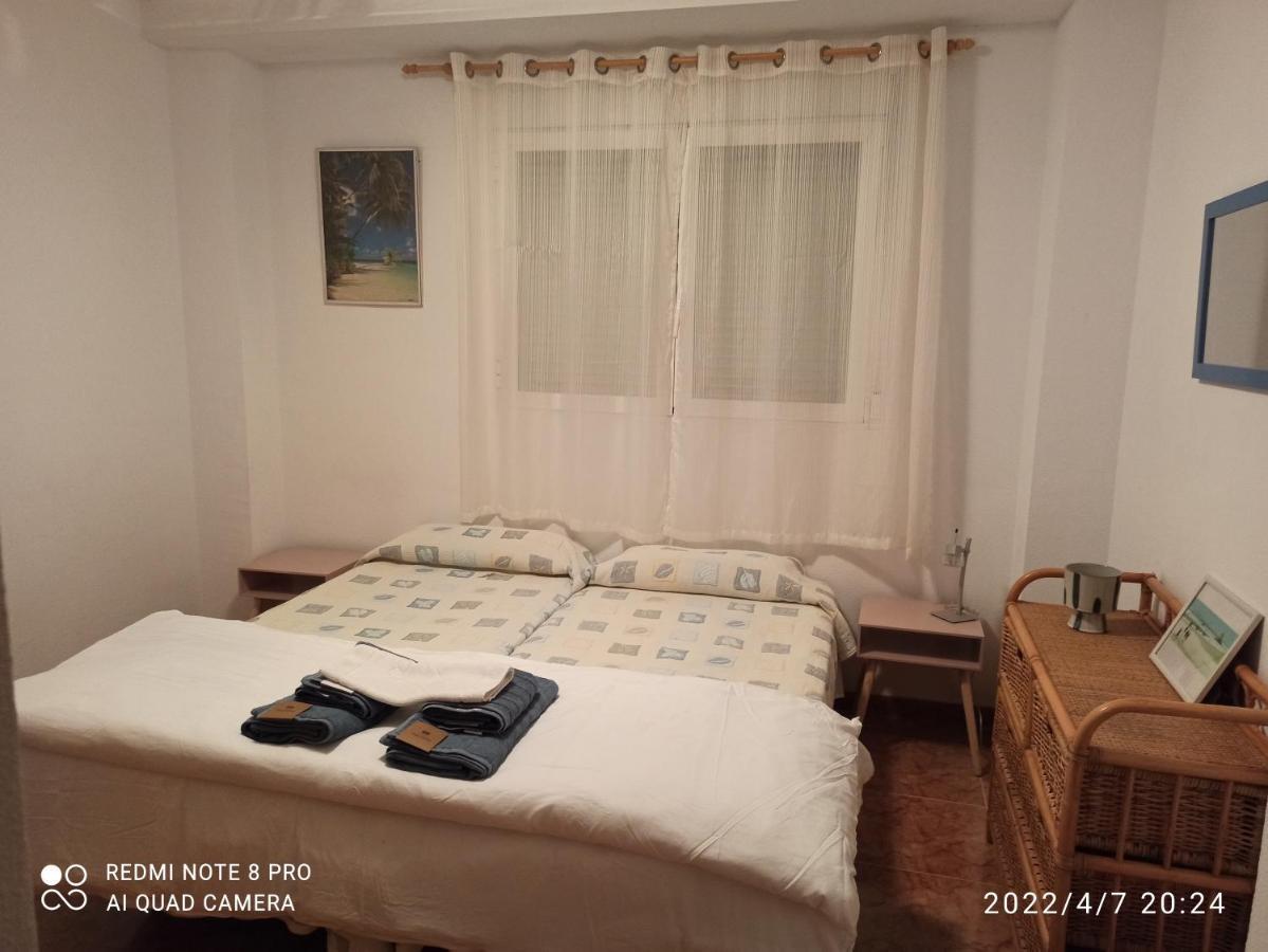 Apartamento Con Piscina En Una Preciosa Playa Alcoceber Bagian luar foto
