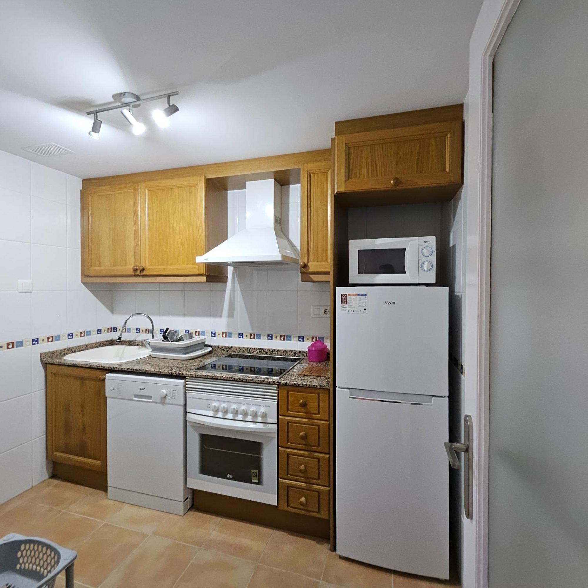 Apartamento Con Piscina En Una Preciosa Playa Alcoceber Bagian luar foto
