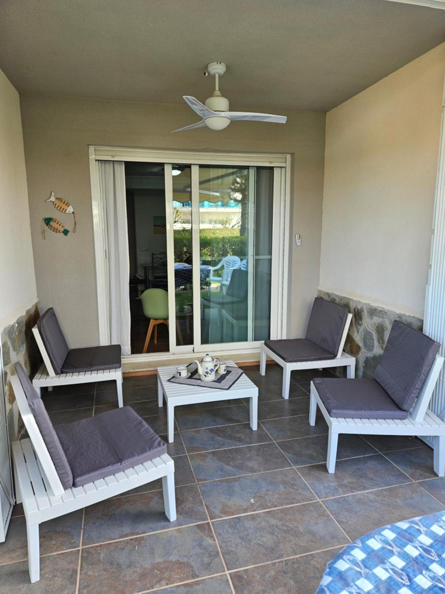 Apartamento Con Piscina En Una Preciosa Playa Alcoceber Bagian luar foto