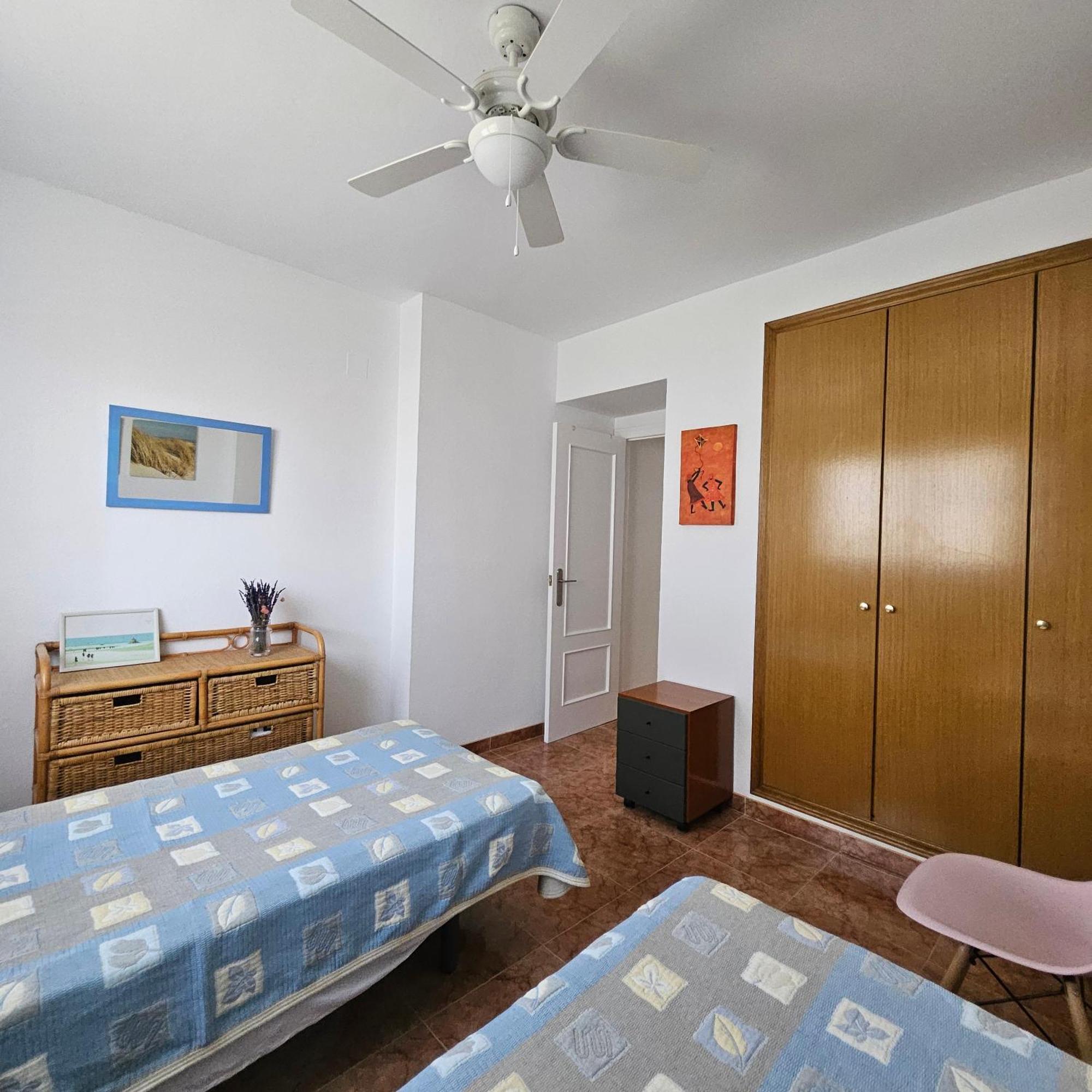 Apartamento Con Piscina En Una Preciosa Playa Alcoceber Bagian luar foto