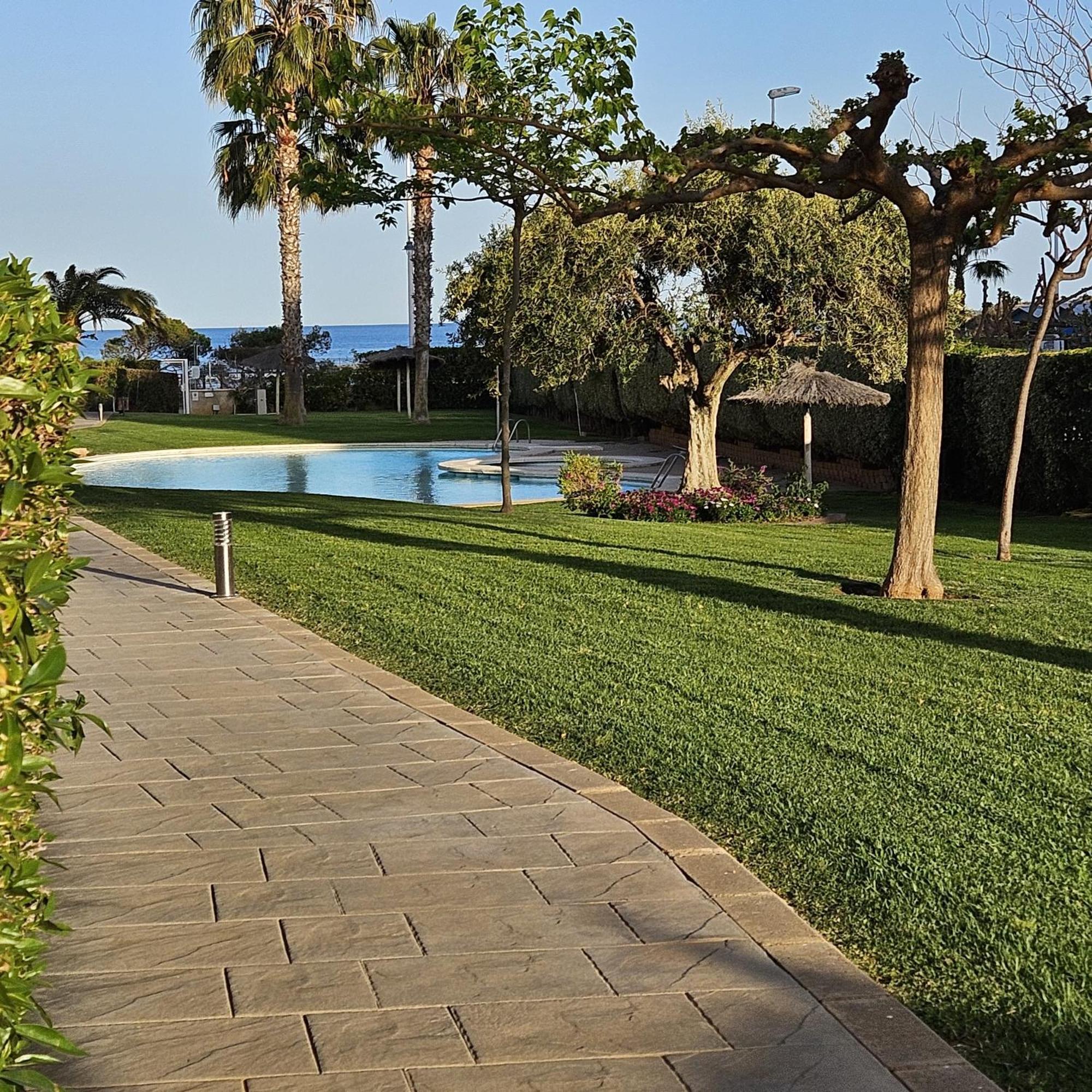 Apartamento Con Piscina En Una Preciosa Playa Alcoceber Bagian luar foto